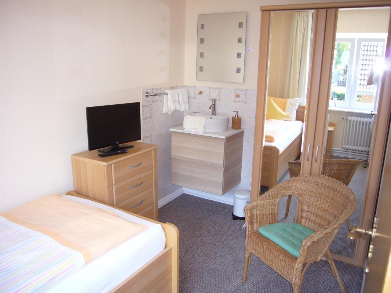 Aparthotel Klara ทิมเมนดอร์เฟอร์ ชตรันด์ ภายนอก รูปภาพ